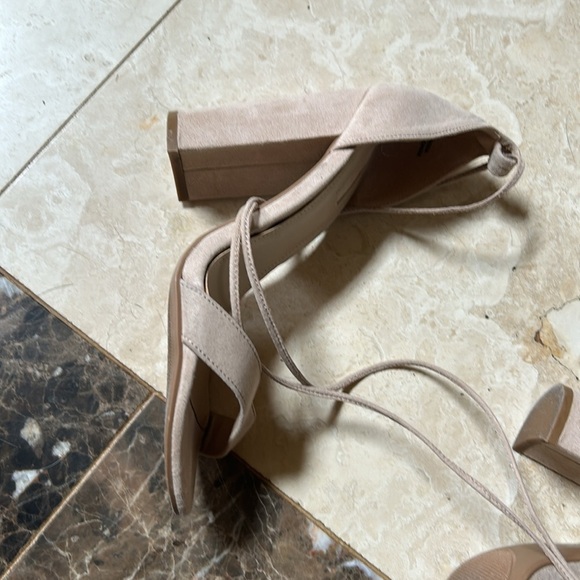Suede nude heels 🥞 - Picture 4 of 5